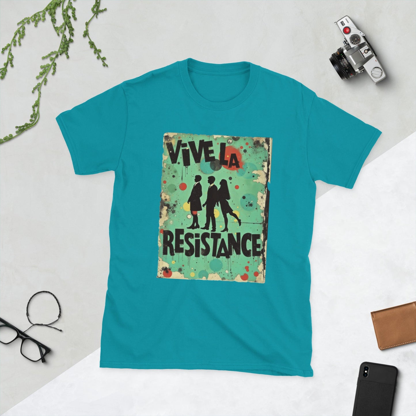 Vive La Resistance - Unisex T-Shirt - Souled Out World