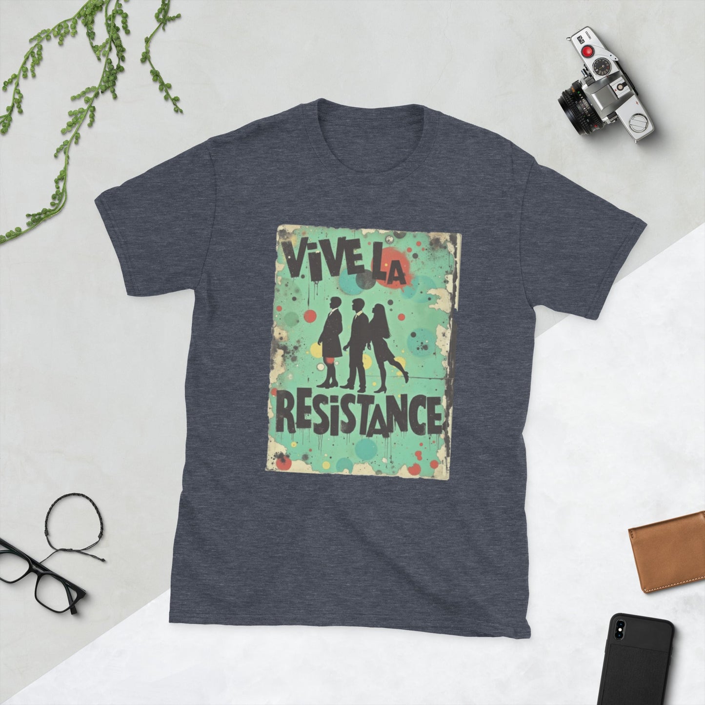 Vive La Resistance - Unisex T-Shirt - Souled Out World