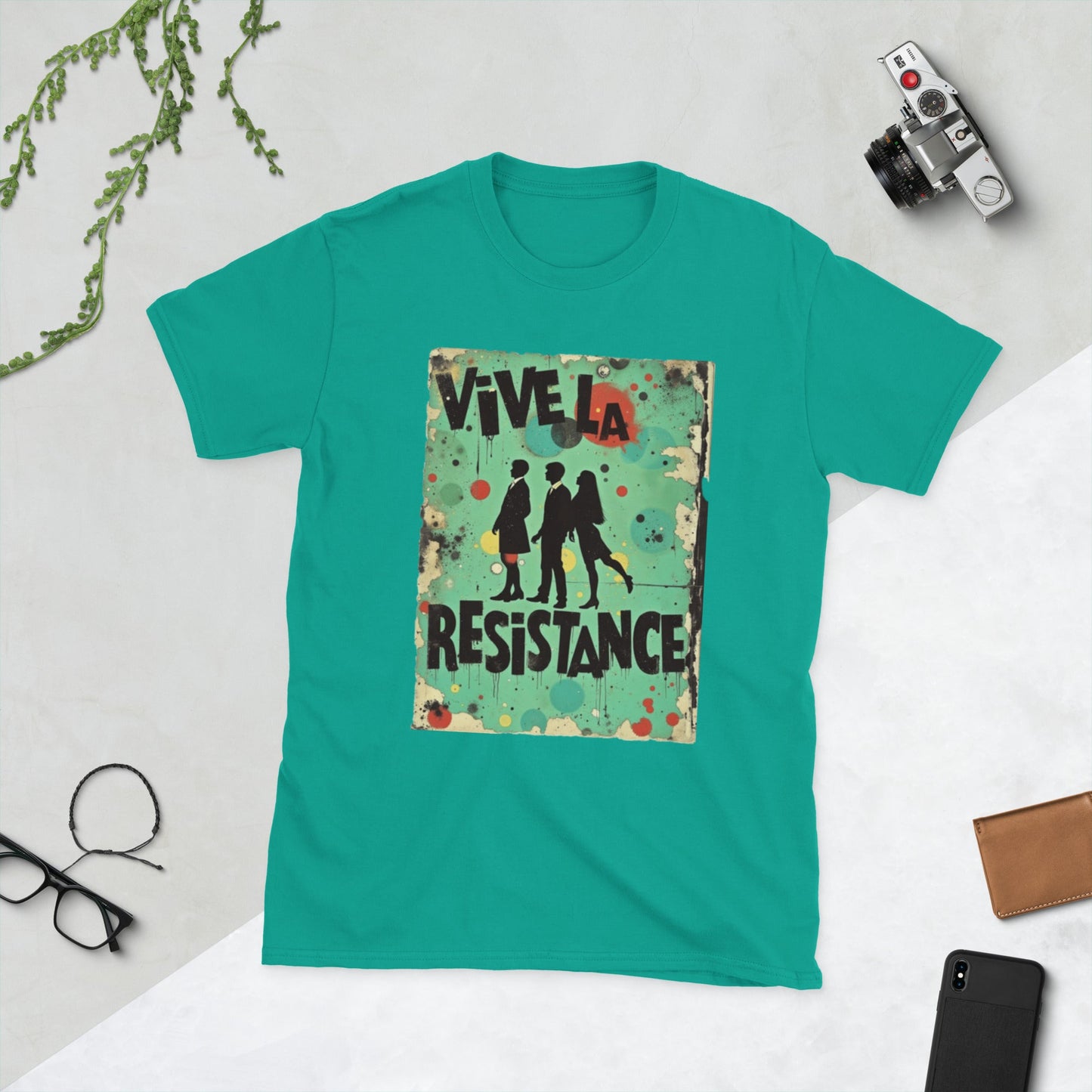 Vive La Resistance - Unisex T-Shirt - Souled Out World